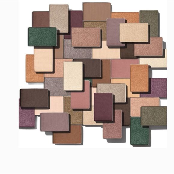 MARY KAY CHROMAFUSION EYE SHADOW, ONYX - Picture 3 of 4